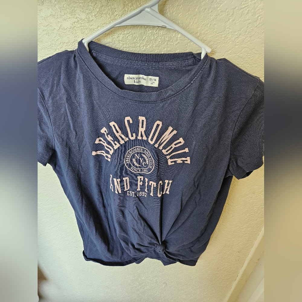 Abercrombie & Fitch Dark Blue Tee with Pink Logo Girls 13/14 Front Tie Shirt